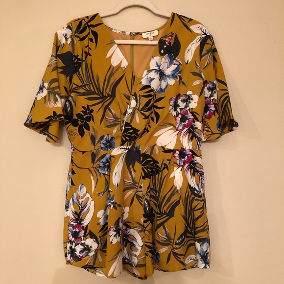 Umgee Other - Umgee Mustard Floral Romper